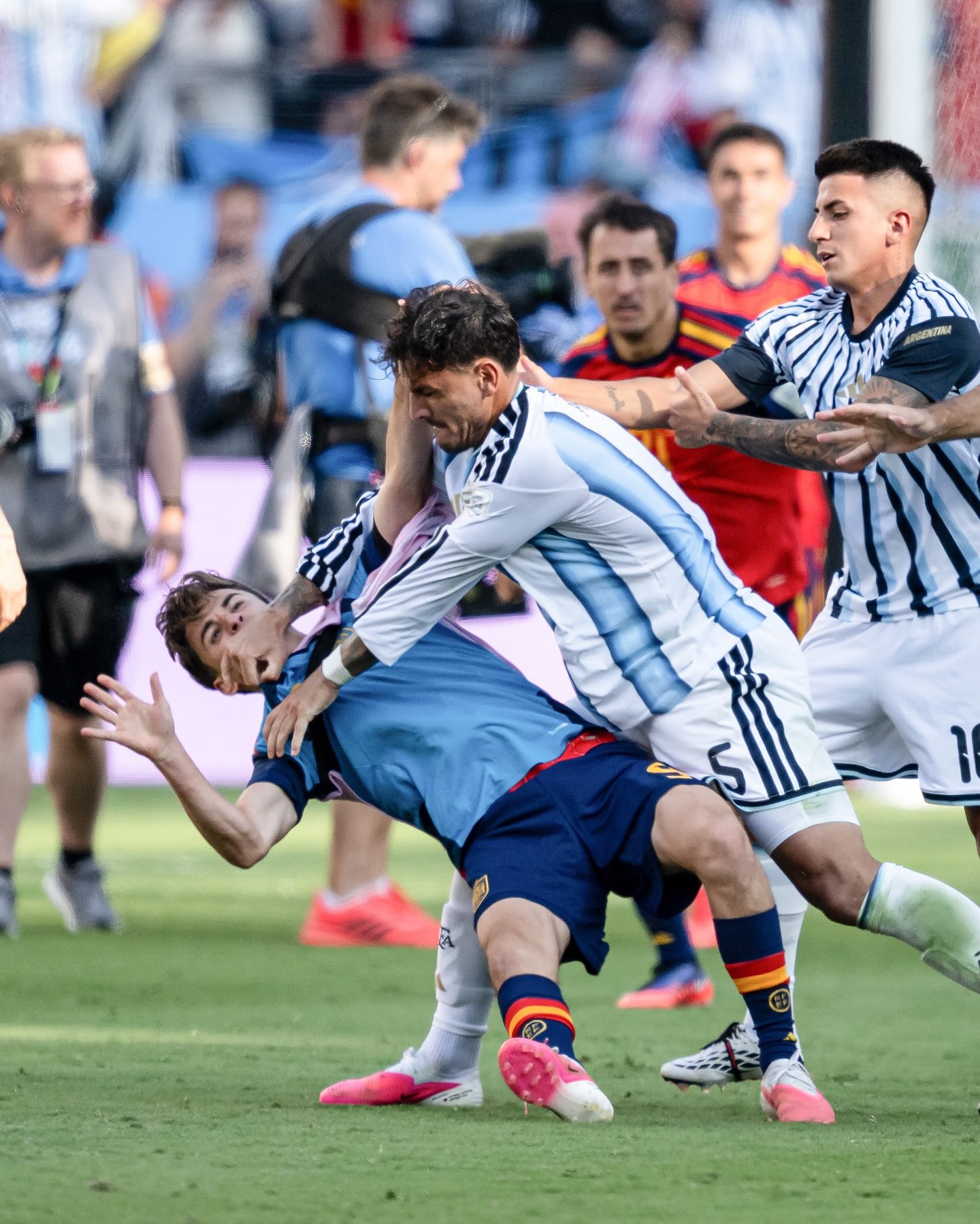 FIFA is investigating the post-match brawl that broke out after the 2026 World Cup final.

The fight started after Spain’s 1-0 win when Argentina’s Nahuel Molina appeared to swing at Spain captain Rodri during the celebrations. Midfielder Leandro Paredes then shoved Eric Garcia by the throat, wrestled Gavi to the ground, and clashed with several Spain players.

[📸: GETTY ]