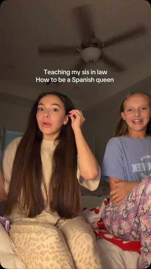 Teaching my sis in law Spanish😂💕

#foryou #reels #fyp #funny