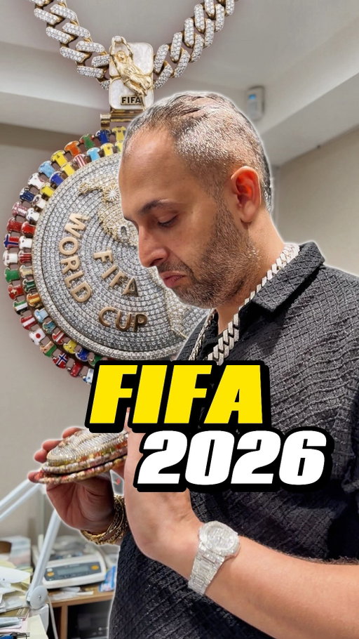 Craziest 2026 Fifa World Cup Pendant 😱🔥

📥 Don’t hesitate to DM us for any serious inquiries

#mazalito #nyc #diamonddistrict