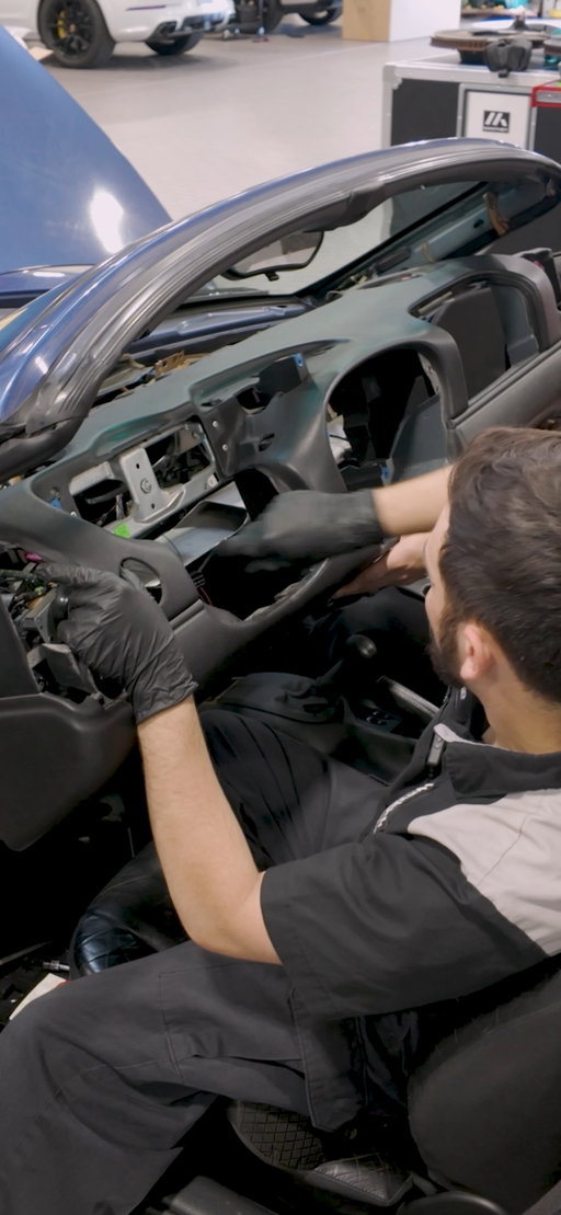 Sometimes you have to take it apart to make it better. 👀

The 1997 Porsche Boxster continues its Preservation Class journey as interior pieces are carefully removed for refurbishment—from the dashboard and leather trim to the small details that often go unnoticed.

It's all about putting it back together cleaner, refreshed, and true to the original.

#PorscheChallenge26