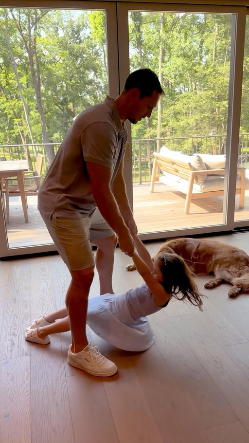 #KohlsPartner Wanted to see if I pass the cool dad test by picking out matching back to school outfits from @kohls for Drew & I! These special moments are what really matters. Shout out to Kohl’s for having the best fits that work for both of us! You can get these pieces too in my Storefront – check the link in bio #KohlsFinds