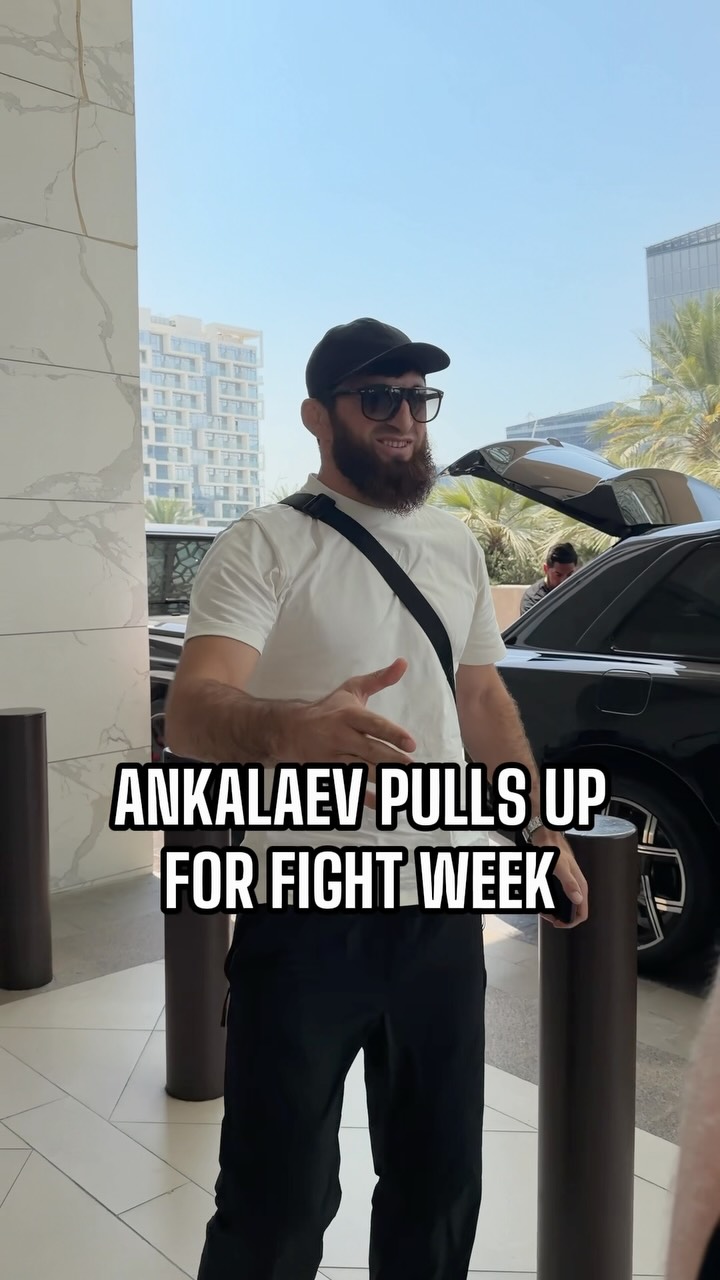 Magomed Ankalaev has officially arrived in Abu Dhabi ahead of his main event clash with Bogdan Guskov at UFC Fight Night: Ankalaev vs. Guskov.
👊🇦🇪

Follow @redcorner.mma for more exclusive content ✅