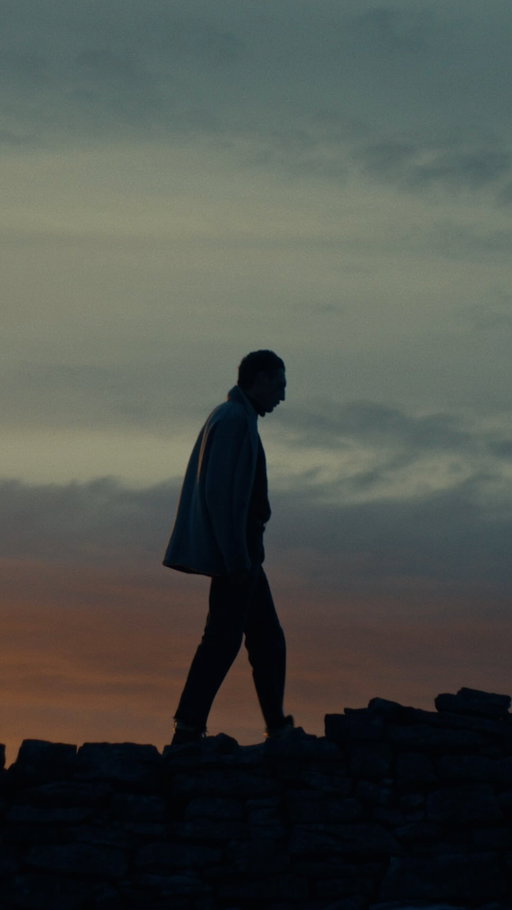 “The Boy in the Gap”

A Short Film by Inis Meáin Knitting Company.

Created as a celebration of beauty to mark 50 years of designing and making luxury knitwear in the Aran Islands, Ireland. 

Thank you for supporting Inis Meáin over the years and for helping to celebrate this special anniversary.

Launching in collaboration with 
@mrporter 
@urbancomposition
@wmbrownmagazine
@damianfoxe
@martinhayes 

Táimid an-sásta scannán gairid speisialta a láinseáil inniu. An t-ainm atá air ná An Buachaill sa Bhearna - sin ainm an phoirt a théann leis chomh maith, casta ag an sár-cheoltóir Martin Hayes. Déanta chun 50 bliain a cheiliúradh. Tá súil againn go mbainfidh tú sásamh as agus míle buíochas as bhur dtacaíocht i gcónaí - san am atá thart agus ag ceilliúradh linn anois.

Inis Meáin 50 - Made in Aran since 1976

#InisMeain #LuxuryKnitwear #MadeInAran