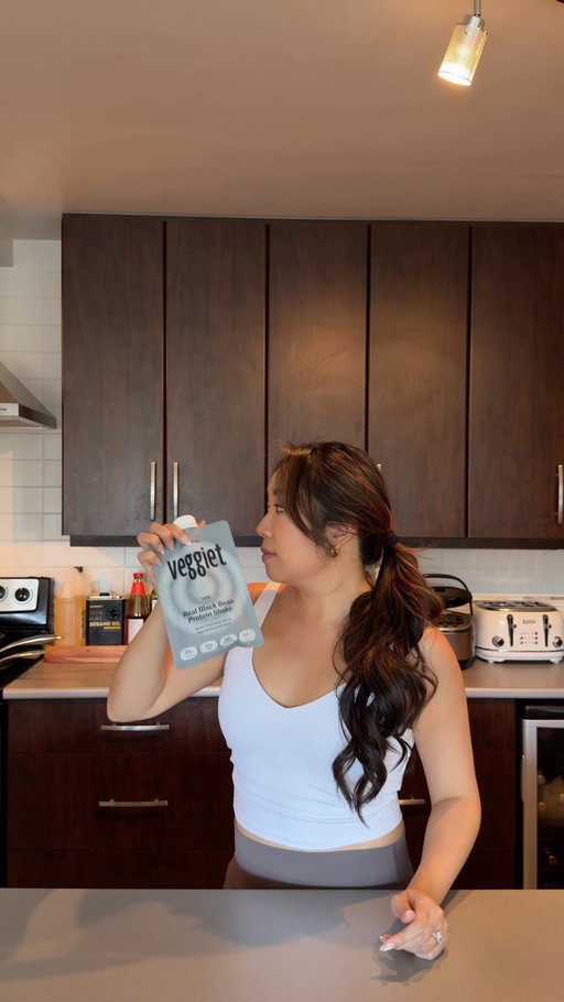 Cute outfit, easy protein, and back to the workout we go.

I’ve been exploring new ways to support my workout journey, and these veggiet protein shakes immediately caught my attention. 🍵🫘

The veggiet Real Matcha Protein Shake is smooth and earthy, while the veggiet Real Black Bean Protein Shake is rich and nutty. Both have 22g of plant protein and come in the easiest
single-serve pouch. 

Just add water, shake and go.

Inspired by Korea’s tradition of misugaru, veggiet brings familiar ingredients into a modern, clean protein shake that fits so easily into my routine.

@veggiet.official @veggiet.global 
[AD] #veggiet
