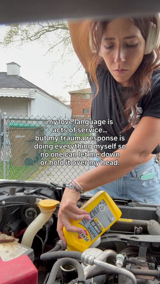 being hyperindependent isn’t something I ever wanted…
sure, I get sh!t done when I want it done,
but I truly don’t want to do everything myself anymore.

I just want to trust that someone can show up...
and actually mean it.

so cheers to waiting patiently for that person
while I bust my @$$ in the meantime🫠

for more authenticity on how to choose yourself, follow
@omgitsheidiii 
@omgitsheidiii 
@omgitsheidiii 
✨🫶🏽

#selfworth #selfdiscovery #singlelife  #hyperindependence #lovelanguage