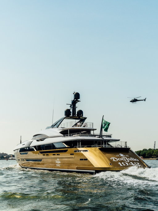 A 200+ foot mega yacht 🚤 
The NYC waterfront 🗽 
The FIFA World Cup™ Finals ⚽ 
 
HUNTER brought Port of Champions to life for client Tequila Don Julio 1942 🥃, transforming NYC’s iconic Chelsea Piers into the ultimate destination for luxury hospitality and football fandom. From wrapping a 200+ foot mega yacht to producing immersive experiences and driving the earned buzz, our team helped put Tequila Don Julio 1942 at the center of one of the year’s biggest cultural moments. 
 
Big stage. Big energy. Bigger moments. Just another week at HUNTER. 😎

@emilyreidagency @uvtagency @bfa @backgrid_usa @kirillwashere 
 
#PortOfChampions #TequilaDonJulio #WorldCup