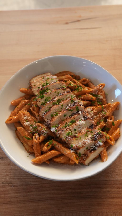 Cajun Chicken Pasta :) recipe in bio!