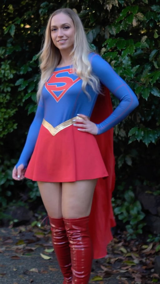 “Wanna go save the world after work?”
 

🎥: @chongahn 
Supergirl cosplayer: @oliviabettyrain 

#supergirl #supergirlcosplay #supergirlfans #supergirlcw #cosplaytransition