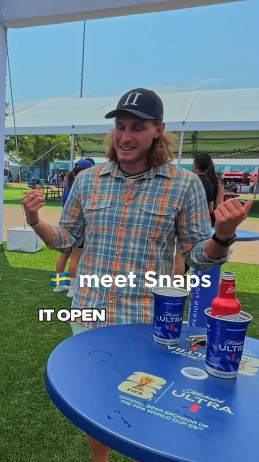 The world came to Texas. Somewhere between the chants, the flags, and the kickoffs, they discovered Snaps. Turns out, great style doesn't get lost in translation.
See even more of the world meeting Snaps on TikTok @snapsclothingco
