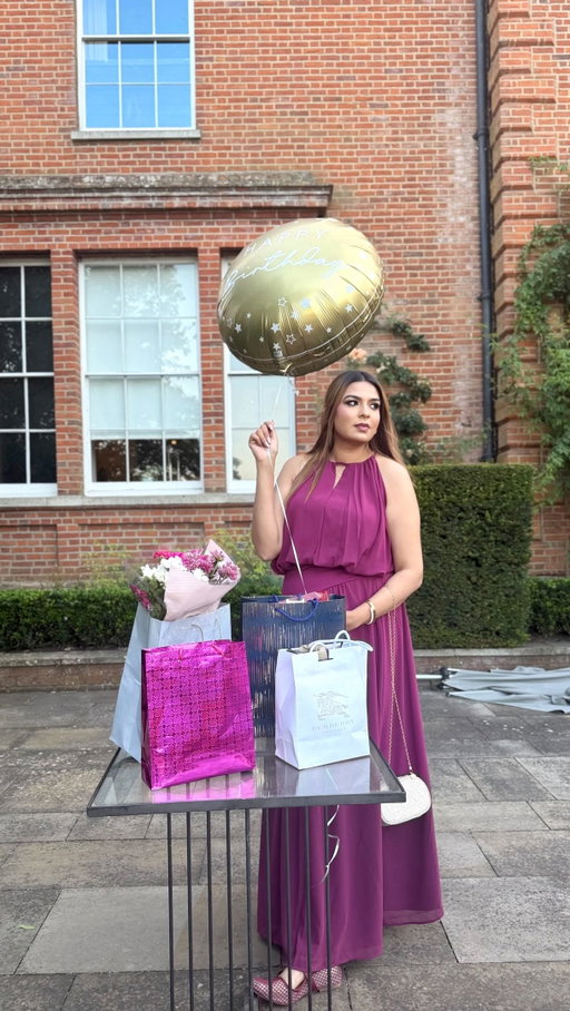 #ad ✨ Obsessed with this gorgeous SHEIN look! 💖 Whether you’re dressing up for a special occasion or refreshing your everyday wardrobe, these stores have so many beautiful styles to choose from.

🛍️ Aveloria Modichic – Store ID: 455674391
🛍️ NÖISTA – Store ID: 477681477

🎟️ Use my code: UKQS7iqrashahbaz1100161 for exclusive discounts on your next SHEIN order! ✨

@sheinofficial @shein_gb 

Happy place found. ✨❤️ @madhusofficial at The Grove never disappoints. From the beautiful ambience to the incredible food and warm hospitality, every moment was one to remember. Grateful for good food, great company, and memories that last. Looking forward to the next visit! 🤍🍽️ 

SHEIN SHEINTrends OOTD FashionInspo StyleWithSHEIN AveloriaModichic NÖISTA SHEINPartner