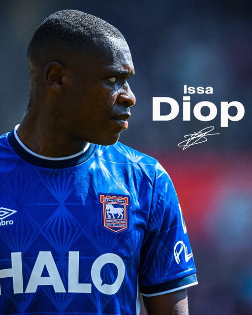 He’s in. 🧱

💪 Issa Diop is a Blue.