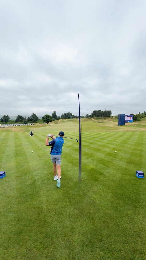 Play the first hole of The King’s Course at Gleneagles with @ernieelsgolf 😍

#SeniorOpen