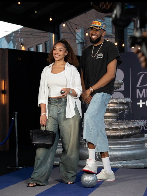 @dovemencare family bringing the fandom to the @fifaworldcup 2026™ in Kansas City. Care for your skin like you care for the game. #DoveMenPartner #FIFAWorldCup26