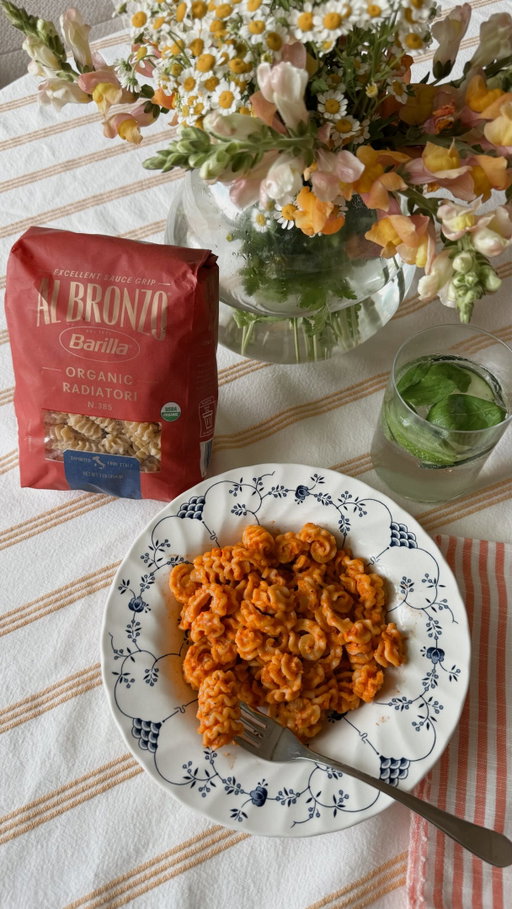 The perfect pasta for my fellow sauce lovers Al Bronzo by @barillaus #ad