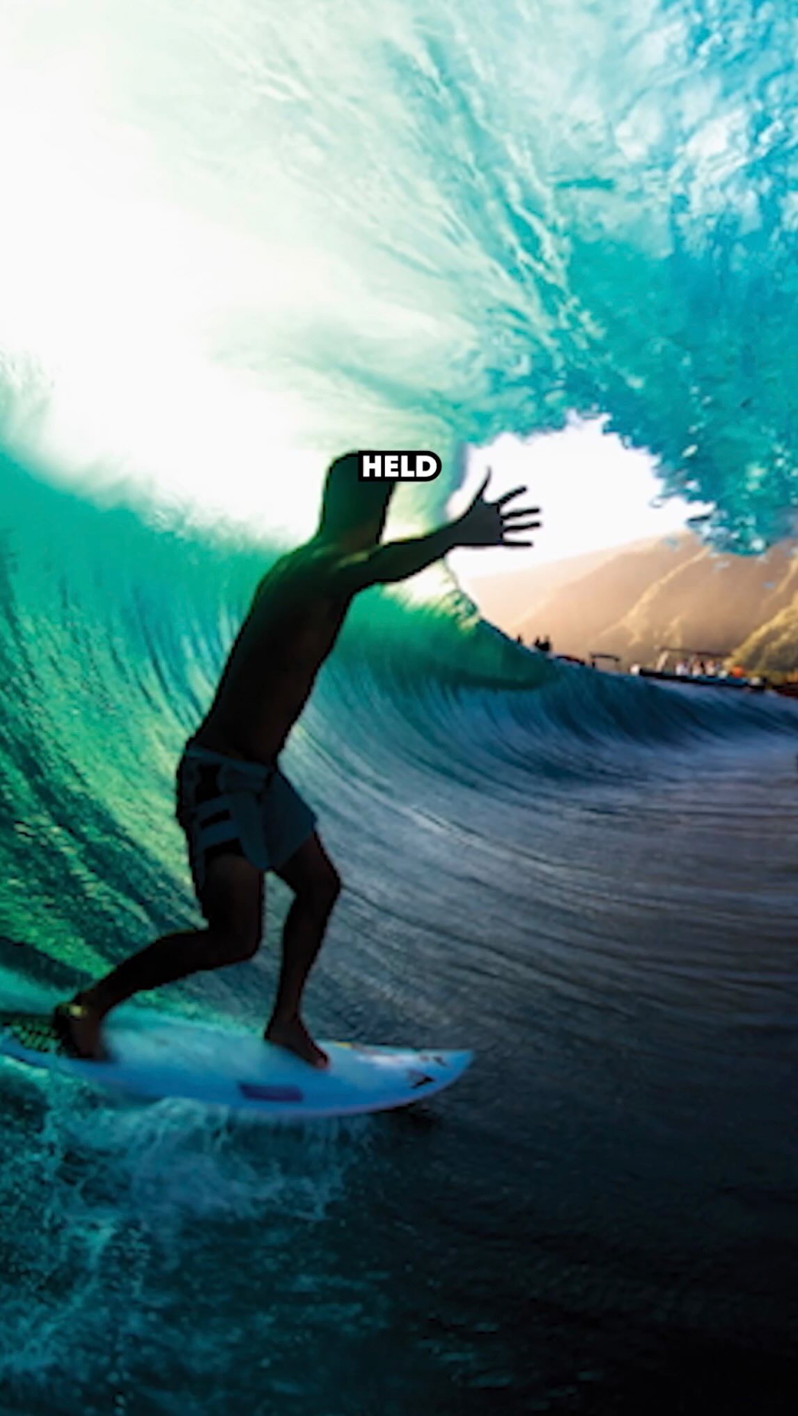 This is what going all in for the shot looks like 👀

Go behind the lens with photographers like @leroybellet  in Chasing the shot - streaming on Red Bull TV 📺🍿

#surf #photography #camera #waves