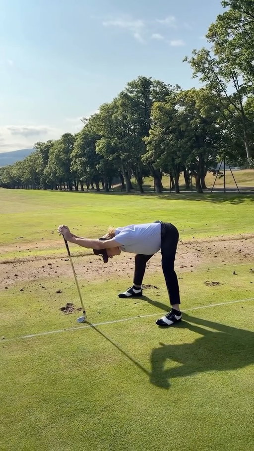 A Miguel Ángel Jiménez warmup in 90 seconds 🤩

#SeniorOpen