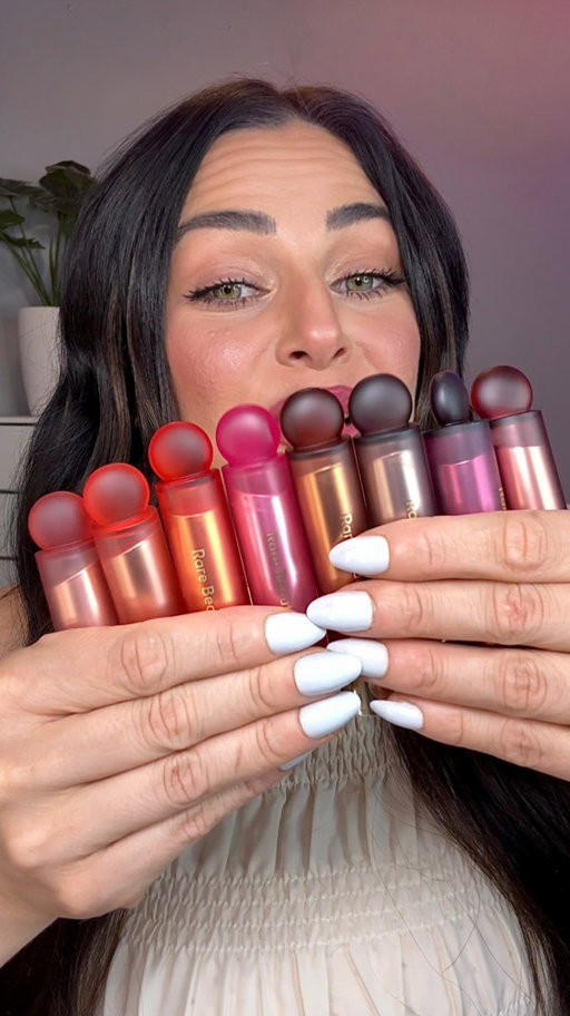 not quite a lipstick, not quite a gloss … these are lip oil sticks!✨

The NEW Soft Pinch Lip Oil Sticks from @rarebeauty glide on like an oil, give the shine of a gloss, and deliver the rich pigment of a lipstick—all while feeling lightweight and comfortable on the lips.

I swatched all 8 shades so you can find your perfect match:

🌸 Bloom - Violet Pink
🍑 Wish - Bright Coral 
🩷 Dream - Mauve
🧸 Muse - Nude Beige 
🤎 Embrace - Warm Brown 
🌹 Success - Red Orange 
🔮 Fortune - Deep Berry 
🤍 Journey - Deep Cool Brown

My first impression? The formula feels incredibly smooth, has beautiful color payoff, and leaves the prettiest glossy finish without feeling heavy.

Which shade are you adding to your cart? 👇💄

#RareBeauty #SoftPinchLipOilStick #LipSwatches #LipOil #rareroutine SephoraCanada