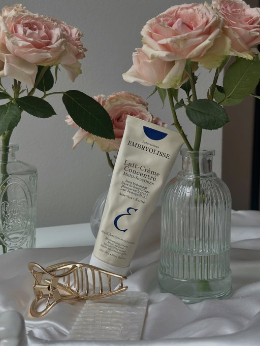 Looks pretty and does everything?? Sign me up 🙌🏻

@embryolisseca Lait-Crème Concentré is a…
- moisturizer
- make-up primer
- moisturizing mask
- makeup remover milk

Since it’s great for all skin types, I can confirm this cream truly does it all. Not to mention I have less to pack in my makeup bag now 🫶

#embryolisse #embryolisseca #laitcremeconcentré #lcc #skincarefavorites @heylist.social 
*PR