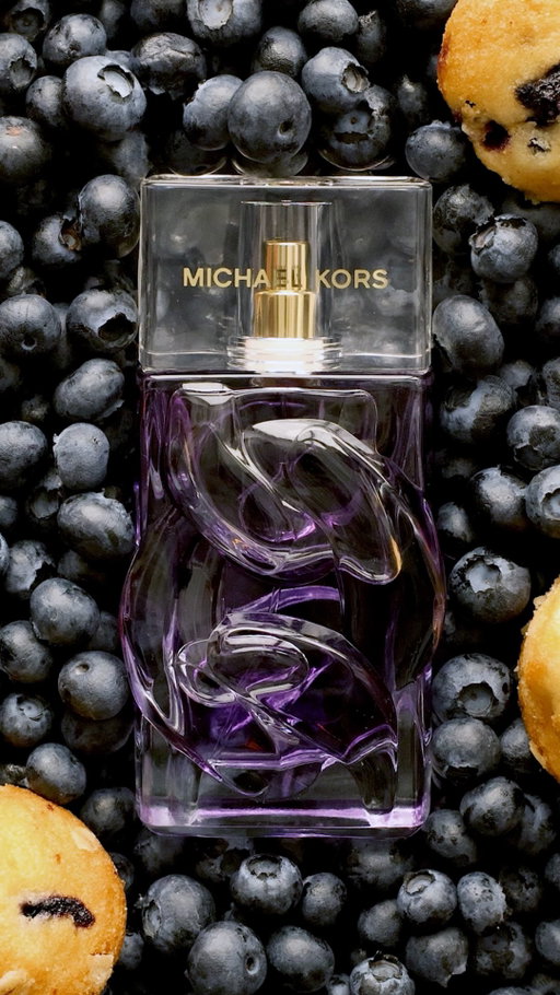 A new note. Introducing Michael Kors Pour Femme Violet Sunset, with key notes of raspberry, blueberry muffins and cedarwood.
