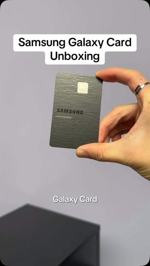 Samsung made a credit card… 
@samsung Galaxy Card unboxing 

#samsung #galaxycard #samsunggalaxycard #creditcard #tonytechbytes