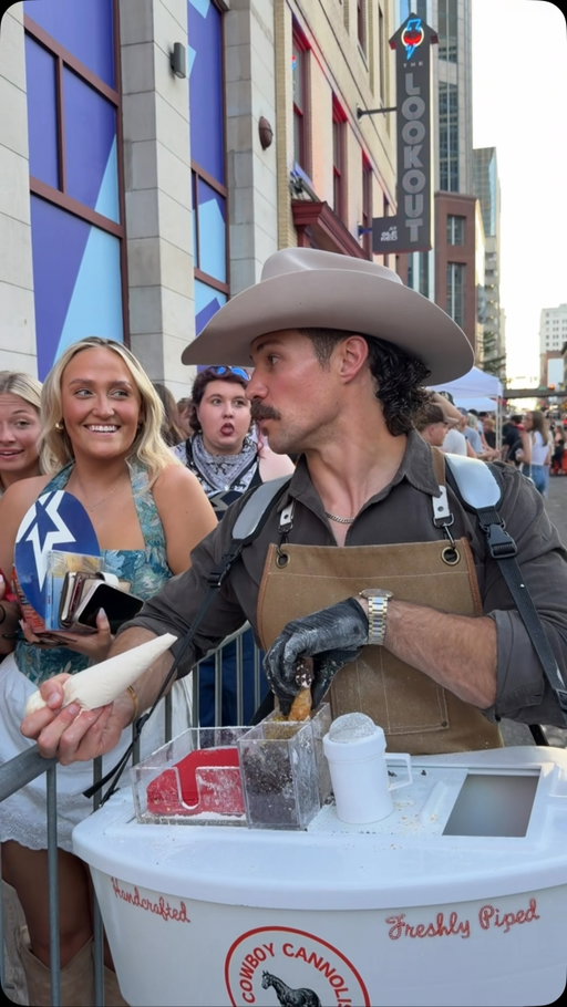 I guess all that I’m really trying to say is… you could use a Cowboy Cannoli 🤠 
•
•
•
•
•
#fyp fyp #ellalangley #countrymusic #cowboy #viral