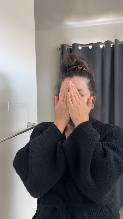 Getting ready = no excuses
@tula @rocskincare @firstaidbeauty @shopdailyru @nivea @goodasshairday_ @noyz_official 

#ugccreator #contentcreator #grwm #sahm #lifestyle
