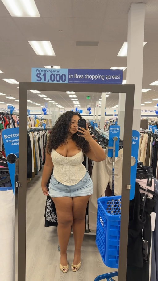 Found such cute pieces at the new @ross store in Babylon NY!! there’s truly something for everyone 💙🛍️
