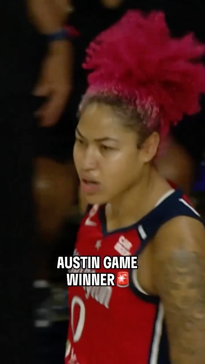 SHAKIRA AUSTIN AND-1 😤

Austin powers through contact, sinks the free throw and puts the Mystics in front to CALL GAME!

LVA-WAS | League Pass