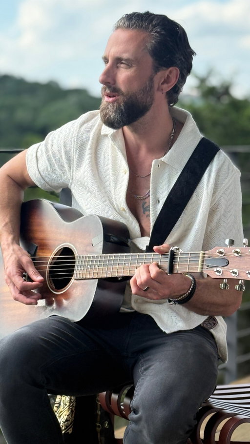 The years don't slow down.

It’s crazy how fast time actually moves when you watch your parents get older and realize the years are flying by. 

Most people waste those years waiting for the right moment to change, but your moment isn't coming right now is it.

Comment MUSIC below and I'll send you the link to hear my latest track.

"Desperately" out now. Link in bio.

#music #mindset #artistjourney #independentartist #songwriting