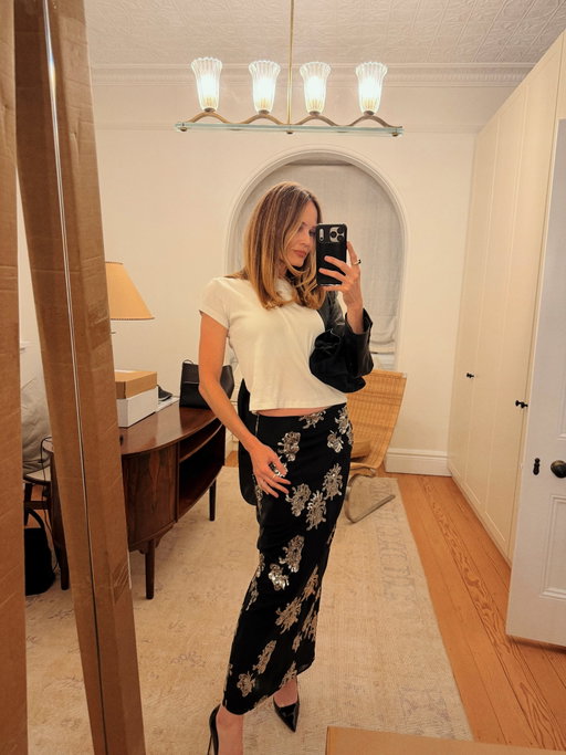 Dress code was leather and sequins. Wearing my kind of leather and sequins 🪩 Heavenly event @bdkparfumsparis - I smell incredibly good today. 

Wearing - Vintage jacket, @annaquanlabel skirt, @jimmychoo heels, @stagnistudio tee, @rylanstudio clutch