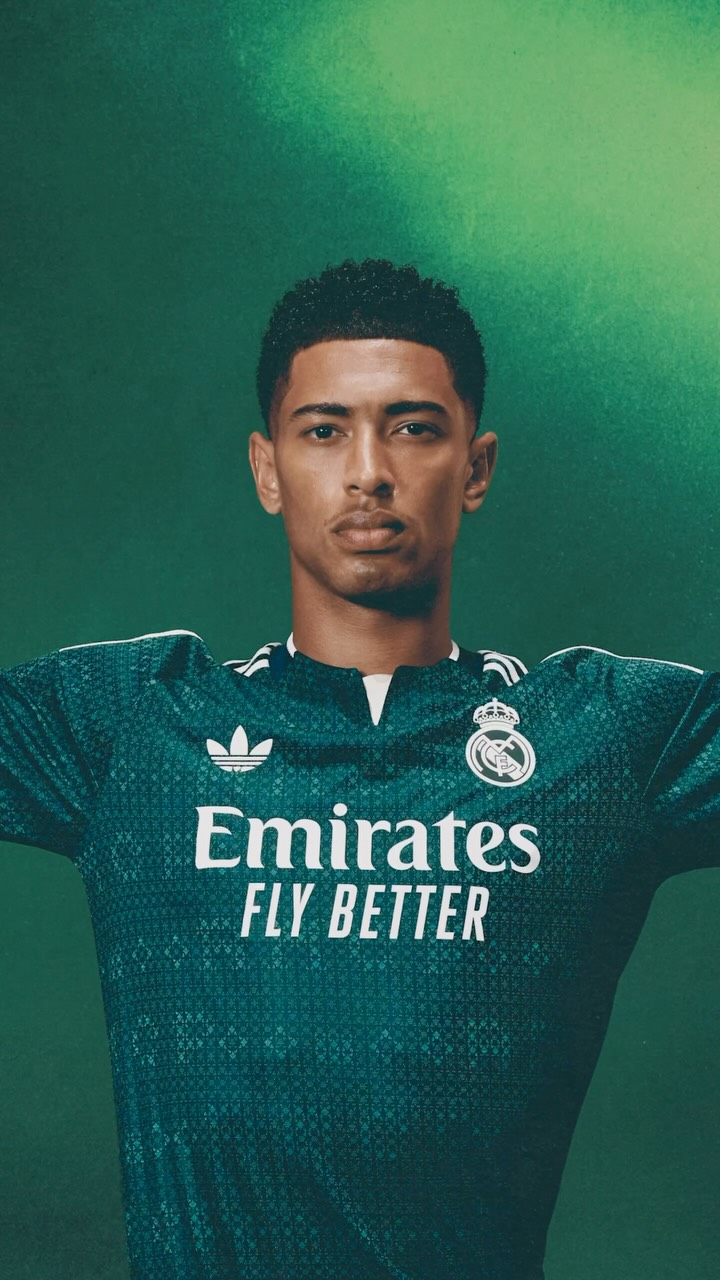 timeless, wherever we go. ⏱️
this is Real Madrid away 26/27, available now. 
-
Atemporal, donde sea que vayamos. 🔥
Esta es la segunda equipación  26/27 del Real Madrid; ya disponible.