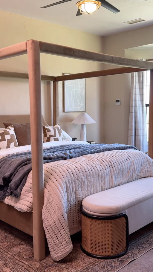 #ad The @wayfair Black Friday in July sale is finally here! With deals up to 80% off, making it the perfect time to refresh your space. From July 23rd to July 27th, you can find the best deals! 
Comment “Black Friday” to shop my bedroom! 🛏️✨
#wayfaircreator #Wayfair #BlackFridayInJuly #bedroomrefresh