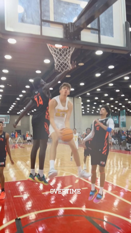 Laaaaaaayyyyyyy meeeeeeeeeeeeee 🔥 @james_williams_v_32 @uanextboyshoops