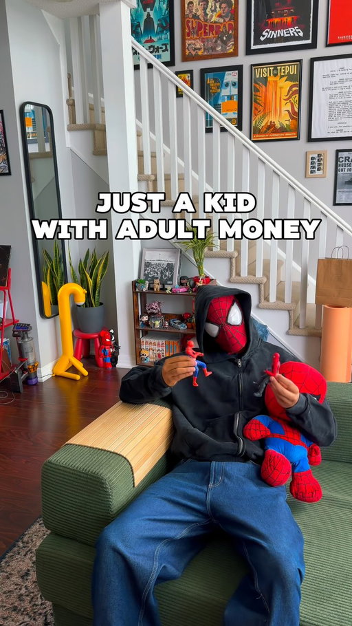 Just a kid😀 
•
•
•
#marvel #actionfigures #toys #spiderman