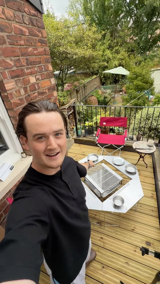 Seriously Fanboying with this Kit from @snowpeak_uk - We’ll be doing full setups of everything else as we go on the trip. So keep your eyes peeled. The Jikaro Firering Table 🔥

#camping #hiking #adventure #japan #wildcamping