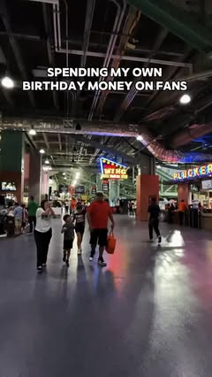 Yesterday was amazing. Raised $1200 during my Birthday run. 
This was one of my interactions ❤️🙏 
@astros 
.
.
.
#astros #houstonbaseball #baseballseason #mlb