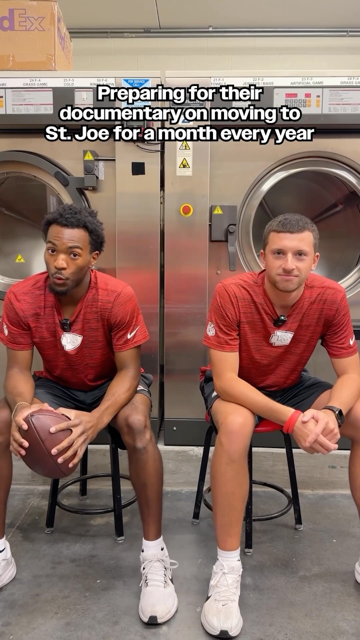 S/O to our equipment staff for moving over 14,000 pounds of gear to training camp every year 🤝