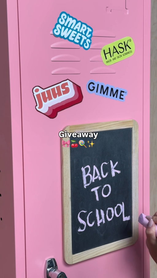 ✨🍭🎀 BTS GIVEAWAY 🎀🍭✨

@haskhair, @gimmebeauty, @juusbeauty, and @smartsweets have partnered to give three lucky divas the ultimate back-to-school essentials!

How to enter:
🍒 Follow all brands: @haskhair, @gimmebeauty, @juusbeauty, @smartsweets
🍒 Like this post
🍒 Tag a friend in the comments
🍒 Share to your story
🍒 BONUS: Send this post to a friend in your DMs

Everything you need for a fetch school year! 👀 Three lucky winners will receive:
✨ @haskhair shampoo & conditioner, deep conditioner, and repair hair oil
🎀 @gimmebeauty bounce back bands, lay flat claw clip, double down claw clip, and come in clutch claw clip
🍒 @juusbeauty mini deo set
🍭 @smartsweets NEW! 14-pack candy salad
🛒 @target $100 gift card

NO PURCH NEC. Open to legal residents of the 50 U.S. states & DC, 18+. Ends 5:00 PM ET on 7/30/26. Winners will be selected at random and contacted via DM from the verified @haskhair account. Rules linked in bio. No purchase necessary. This promotion is in no way sponsored, endorsed, administered by, or associated with Meta.
