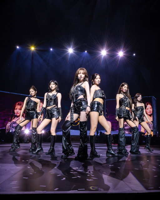 BANG BANG ‼️ @ivestarship’s first-ever Canadian concert in Toronto 🤍🇨🇦

#IVE #아이브 #SHOW_WHAT_I_AM

📸: Tom Pandi