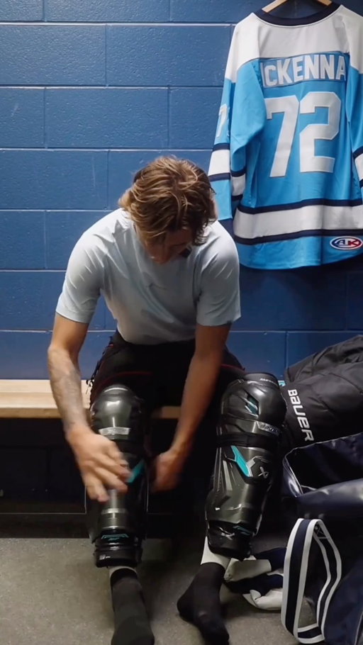 Ever wonder how Gavin ties his skates? 🤔

See all McKenna’s gear and how he gets ready before an on-ice workout.

#TeamCWENCH