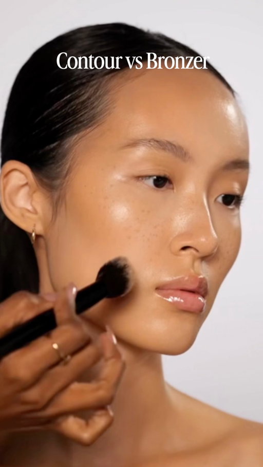 Bronzer and contour are NOT the same thing & using them the same way changes your entire makeup look. 🤎✨

Bronzer is there to add warmth. Contour is there to create dimension.

Once you understand what each product is meant to do, your makeup starts looks so much more elevated! 

Which one do you struggle with more: bronzer or contour? 👇🏾

#BronzerTips #ContourTips #MakeupReelsVideos #beginnermakeup #beginnermakeupartist 
bronzer vs contour, contour placement, bronzer placement, complexion makeup, makeup artist tips,