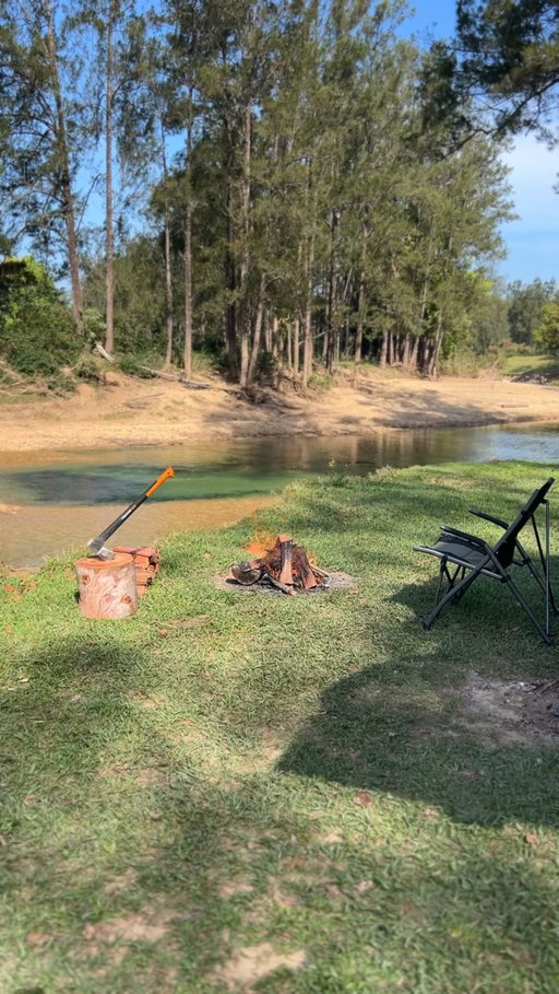 Looking for more information? ⬇️

Score breakdown

Free 0/1
Dog Friendly 1/1
Campfires 1/1 
Bonus Point 0/1
Uncrowded 1/1

Swimming/ Water 5/5 Campsites 5/5
Scenery 5/5

🗺️ - To get your link, simply comment on this video and it will be sent instantly to your inbox.

⛺️ - The TerrainOne App is here! Australia’s first camping application with Video Reviews! To download the app, click the link in my bio or drop a comment and get sent the link.

⛺️ - @hipcampau #hipcamp