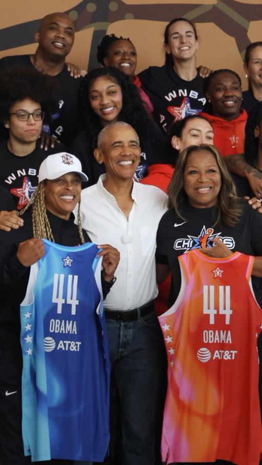 Got the chance to see these talented players in action today! It was great having the @WNBA at Home Court at the Obama Presidential Center for All-Star Weekend. 🏀