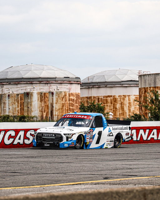All set for my NASCAR Craftsman Truck Series debut. Qualified 19th. Excited to see what this #americanlandpartners machine will bring in the race!

Got some work to do in the ARCA race first. We’ll be rolling off 5th in that one. #teamtoyota