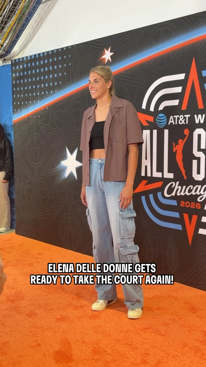 EDD is BACK to take the court 🙌

Elena Delle Donne arrives ready to team up with Shakira Austin in tonight’s Kia WNBA Shooting Stars, representing the @washmystics! 

@kiausa | #KiaShootingStar