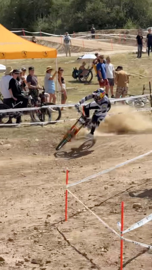 Unc on the loose in qualifying today. lol Feeling good on track, looking forward to race day tomorrow. 💪🏼🇺🇸

🎥 @prodownhillseries