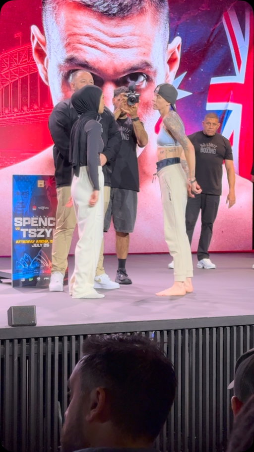 Rahimi and Dryden Face Off 👊🔥

FOLLOW 👉 @combatdownunder for exclusive coverage of the entire Spence vs Tszyu card!

#CombatDownUnder #SpenceTszyu #RedaFleming #NoLimitBoxing #OzBoxing