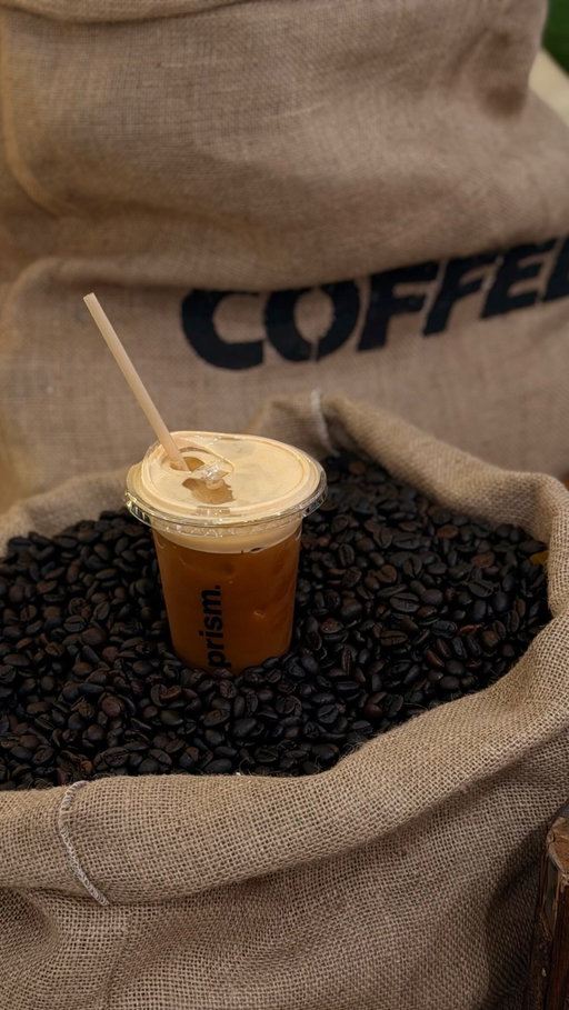 “I’m just gonna check the merchant lineup online” was the lie I told myself before somehow physically ending up at the Mega Coffee Fest! My willpower really stood zero chance yesterday. 

PS: I loved @prismcoffeeroasters’ Solstice, its aerocano with mango, passion fruit, peach, orange and soda water. I guess summer has extended its subscription. 💛😉

@themodernmarket.ph @smmegamall 

#minivlogsbyjash #megacoffeefest2026 #coffeeculture #coffeevlog #jeauxshhh