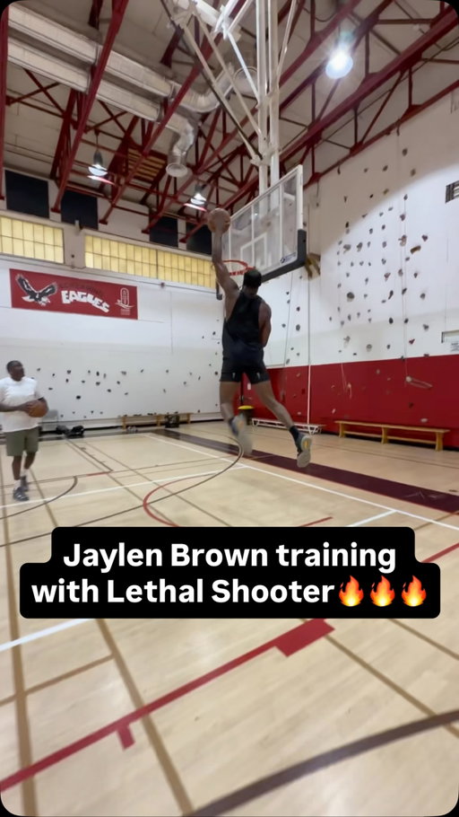 Jaylen Brown (Philadelphia 76ers) is committed to always taking his game to the next level. His life is dedicated to the game! He understands it!🏀 @fchwpo 
-
Trainer: ( @lethalshooter )