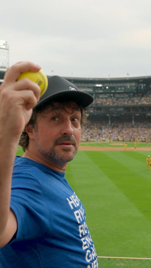 We had to partake in the throw it back tradition... but with a little extra help 😉

#savannahbananas #bananaball #rookieoftheyear #wrigleyfield